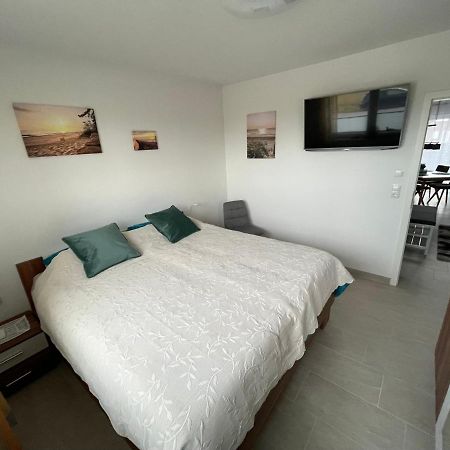 Wangeroase Apartamento Schillig Exterior foto