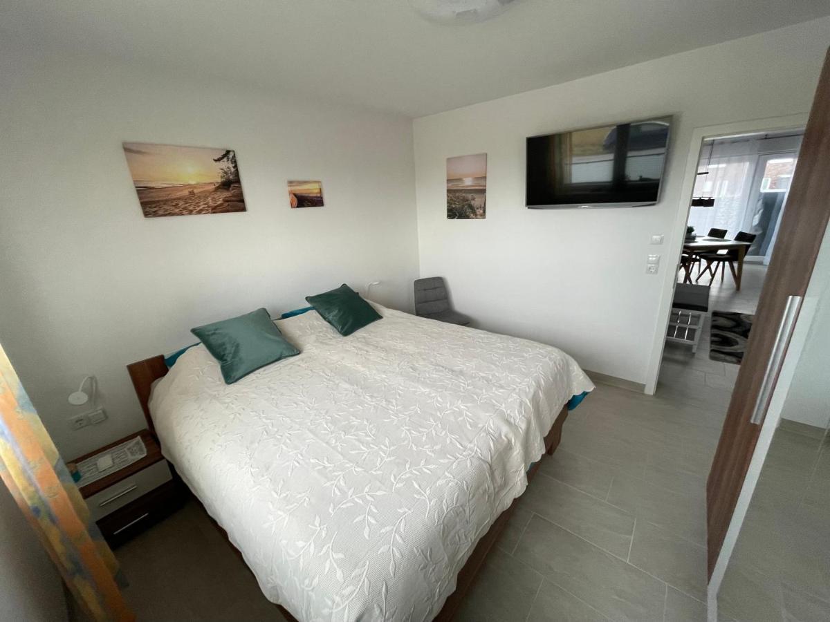 Wangeroase Apartamento Schillig Exterior foto